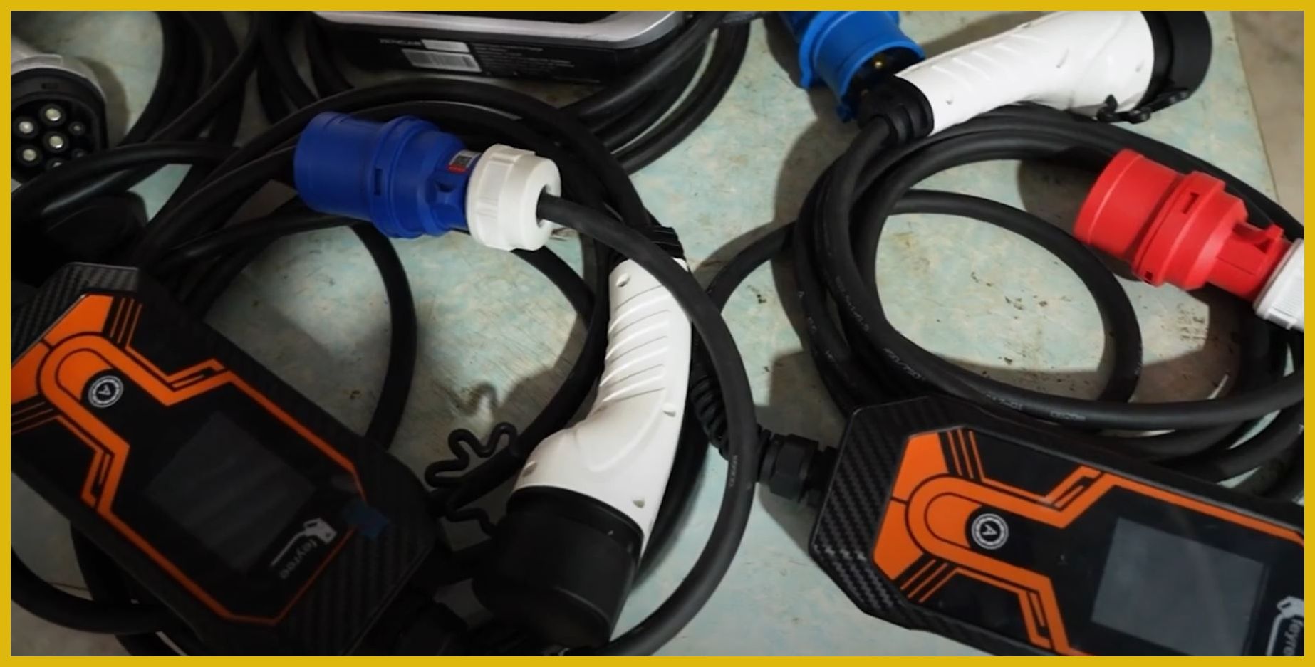 So sánh chi tiết các loại sạc ô tô điện hiện nay