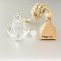 Chai đựng tinh dầu treo xe TTAUTO 8ml thủy tinh trong suốt kiểu dáng lục lăng