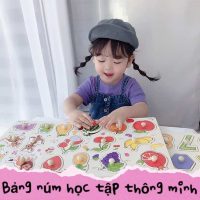 Combo 4 bảng xếp hình núm gỗ giúp bé nhận diện màu sắc và hình khối một cách nhanh chóng