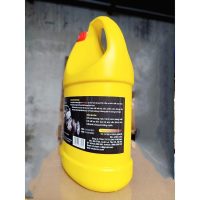 Dung dịch vệ sinh và làm bóng đen lốp xe chuyên nghiệp can 4.5 lít giá tốt