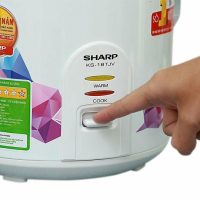 Nồi cơm điện nắp gài Sharp KS-18TJV 1.8L vận hành ổn định cơm chín đều thơm ngon