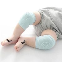 Tất bảo vệ đầu gối cho bé tập bò là lựa chọn hoàn hảo bảo vệ bé yêu mỗi ngày