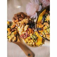 Trải Nghiệm Hương Vị Granola Siêu Hạt Viettin Mart Nguyên Chất Không Yến Mạch Đậm Đà