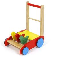Xe tập đi gỗ hỗ trợ bé phát triển kỹ năng đi lại một cách tự nhiên nhất
