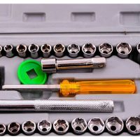 Bộ dụng cụ 40 món chính hãng là phụ kiện không thể thiếu cho mọi hành trình ô tô