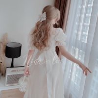 Cập nhật tủ đồ mùa mới với siêu phẩm đầm tay phồng xếp ly ngực đang được săn đón rộng rãi