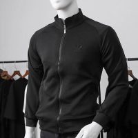 Cập nhật xu hướng áo khoác nam vải poly sang trọng hàng đầu chỉ có tại Ares Shop