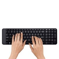 Combo bàn phím chuột Logitech MK220 kết nối không dây mạnh mẽ không gây nhiễu sóng