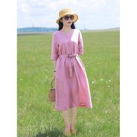 Đầm linen thắt eo dáng suông cổ tim màu hồng ngọt ngào cho phái đẹp Haint Boutique