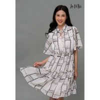 Đầm Voan Xòe Cổ Trụ Nhún Eo Maxivic LM72175 Trang Phục Thời Thượng Cho Nàng Tự Tin Xuống Phố