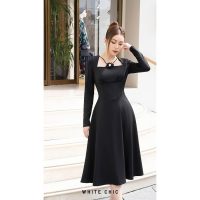 Đầm xòe Crepuscolo đen tay dài WHITE CHIC khẳng định vị thế thời trang thiết kế cao cấp