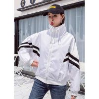 Đặt mua ngay áo khoác dù nữ cánh dơi thời trang để nhận ưu đãi đặc biệt trong mùa này