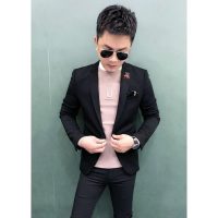 Đầu Tư Cho Diện Mạo Chỉn Chu Cùng Áo Vest Nam Titishop AVN142 Đen Chất Lượng Cao