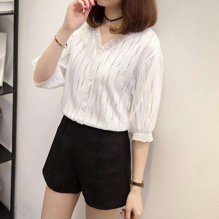 Đầu tư cho vẻ ngoài rạng rỡ bằng việc lựa chọn mẫu áo nữ SM185 cao cấp
