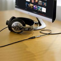 Dây cáp nối dài audio 3.5mm Ugreen 10593 chính hãng dài 1.5m mạ vàng giảm suy hao tín hiệu