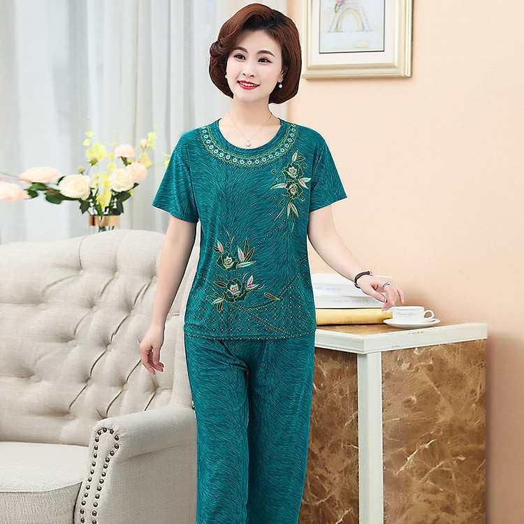 Đồ bộ trung niên mặc nhà chất liệu cao cấp không nhăn không phai màu khi giặt