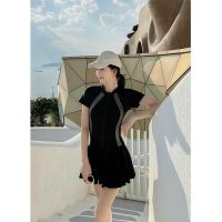 Đồ bơi nữ dáng váy liền thân co giãn tốt không gây kích ứng da khi bơi