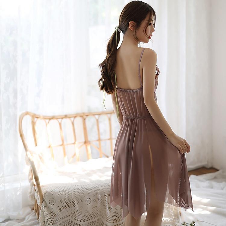 Đồ ngủ nữ ren sexy xẻ tà nhiều lớp chất liệu xuyên thấu cao cấp lôi cuốn