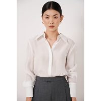 Đổi mới phong cách quý cô với áo sơ mi cổ đức bản to Naomi thiết kế cao cấp WHITE CHIC
