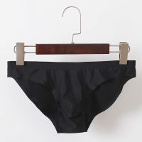 Đột phá công nghệ quần lót nam không viền may siêu mỏng cho cảm giác thư giãn nhất