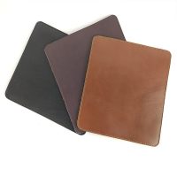 Lót chuột da bò P104 thiết kế công thái học giúp giảm áp lực lên cổ tay