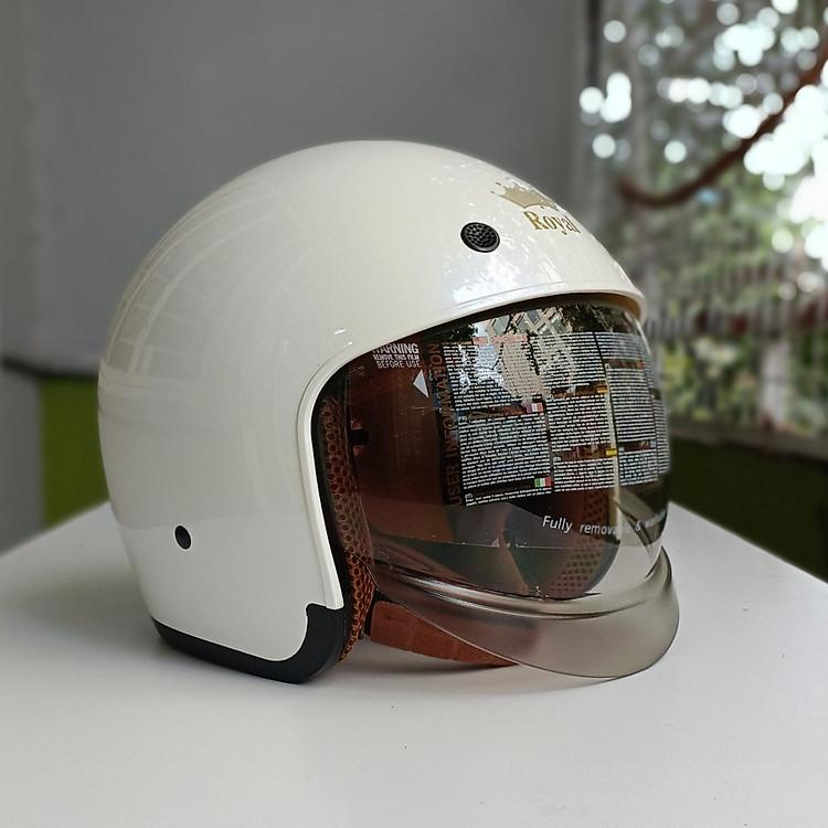 Nón bảo hiểm Royal M139 màu trắng bóng kính âm là người bạn đồng hành tin cậy