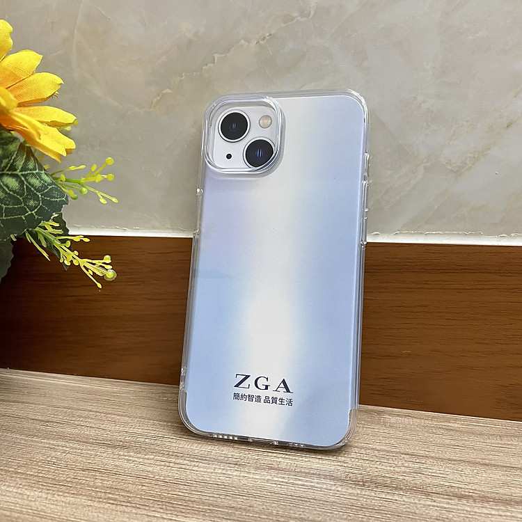 Ốp lưng iPhone 14 ZGA dẻo mềm trong suốt chính hãng là giải pháp bảo vệ máy tiết kiệm