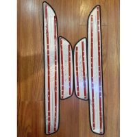 Ốp nẹp bước chân ngoài Mazda 6 inox 304 tạo điểm nhấn sang trọng cho xe