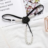 Quần lót lọt khe hoa hồng chuỗi ngọc siêu sexy giúp nàng chinh phục mọi ánh nhìn