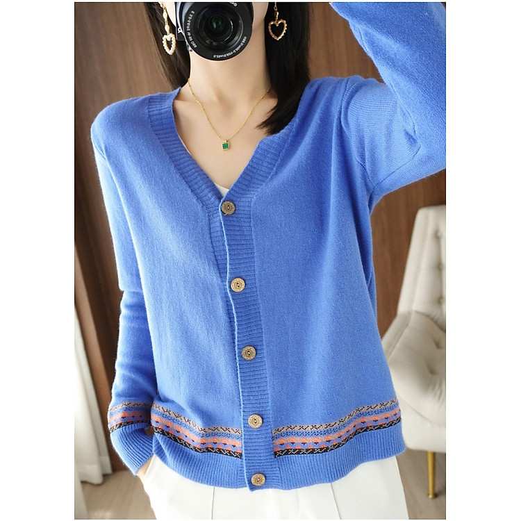 Trải nghiệm sự mềm mại của áo cardigan nữ phối màu Haint Boutique AK03 chính hãng