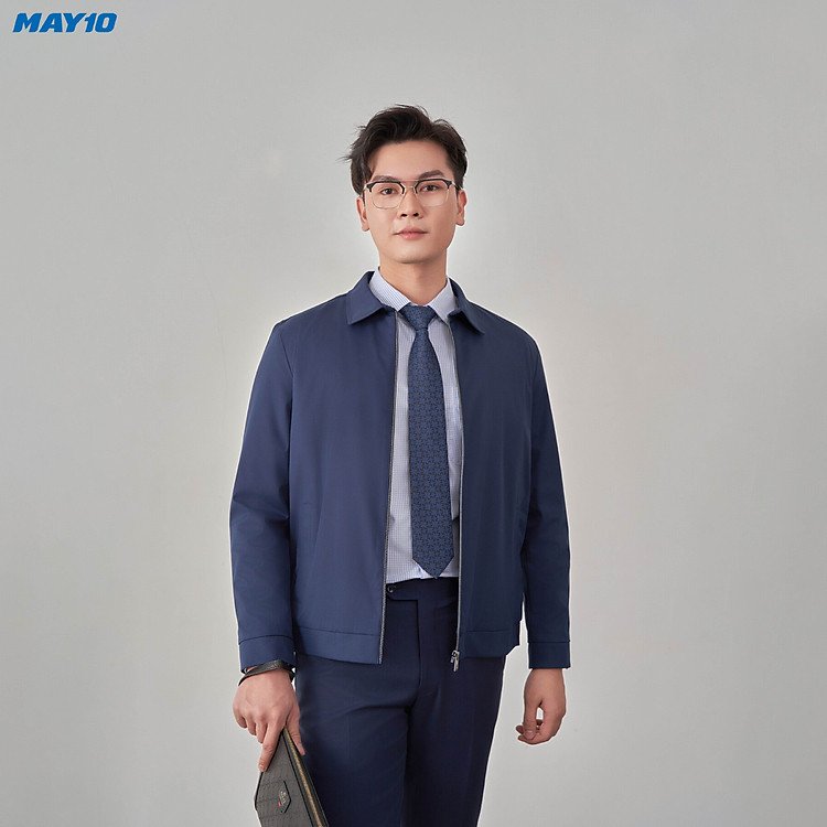 Áo khoác nam GrusZ May 10 mã 030122177GZ JK004 chuẩn mực thời trang công sở hiện đại