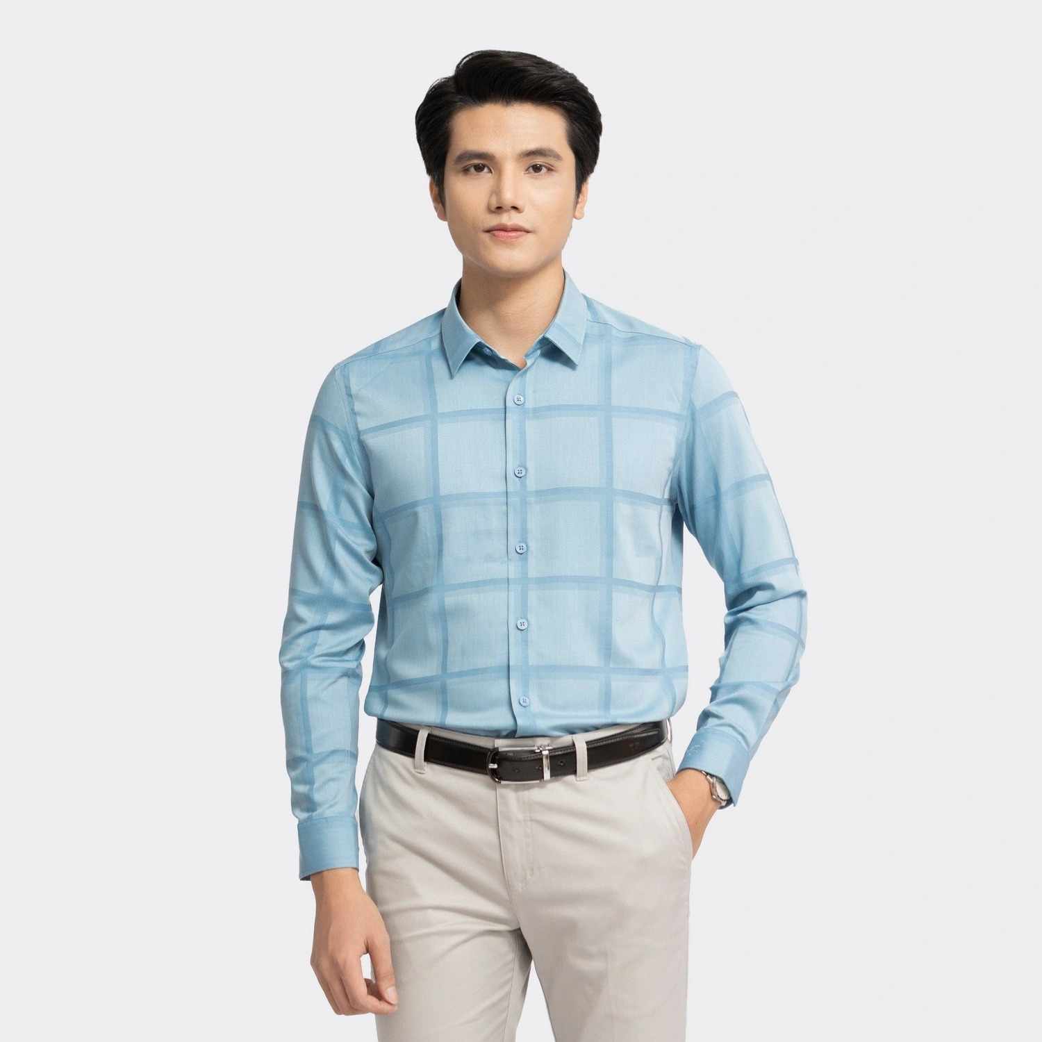 Áo sơ mi Aristino: Nâng tầm diện mạo, khẳng định gu thẩm mỹ.