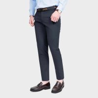 Aristino Cropped: Quần Âu Kẻ – Bí Quyết Tạo Nên Phong Cách Của Bạn