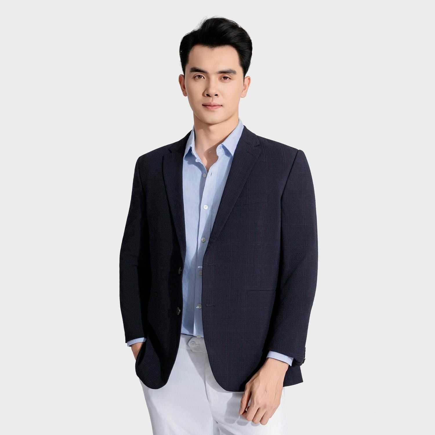 Aristino Premio: Blazer Kẻ Nam – Phong Cách Thời Trang Không Thời Gian