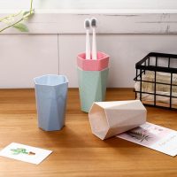 Cốc nhựa chịu nhiệt lục giác 88082: An toàn, tiện lợi, bảo vệ sức khỏe.