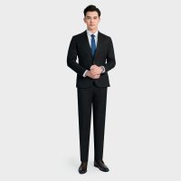 Khám Phá Bộ Suits Aristino – Sự Lựa Chọn Hoàn Hảo Cho Quý Ông