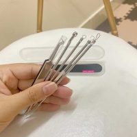 Làm Sạch Lỗ Chân Lông, Loại Bỏ Mụn Với Bộ Dụng Cụ Lấy Mụn 5 Món