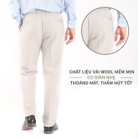 Nâng tầm diện mạo với Quân Âu Anton trắng kem dáng rộng, xếp ly.