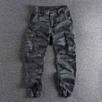 Quần jogger túi hộp: Thiết kế tối ưu cho hoạt động ngoài trời.