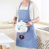 Sở hữu ngay tạp dề hình gấu kẻ, khẳng định gu thẩm mỹ tinh tế.