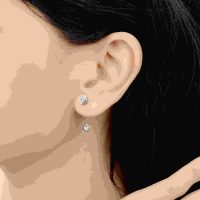 Berry Boo STYLE: Bông tai bạc đính đá, khẳng định phong cách riêng biệt của bạn