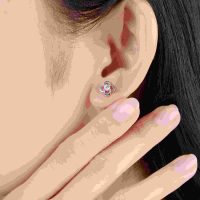 Bông tai bạc PNJSilver đính đá, khẳng định đẳng cấp của phái đẹp