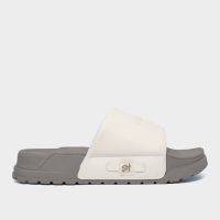 Dép bánh mì nâu kem: Phong cách thời trang, thoải mái và bền bỉ lâu dài