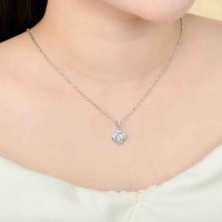 Đừng bỏ lỡ: Mặt dây chuyền vàng trắng 10K PNJ, ưu đãi hấp dẫn tại PNJ