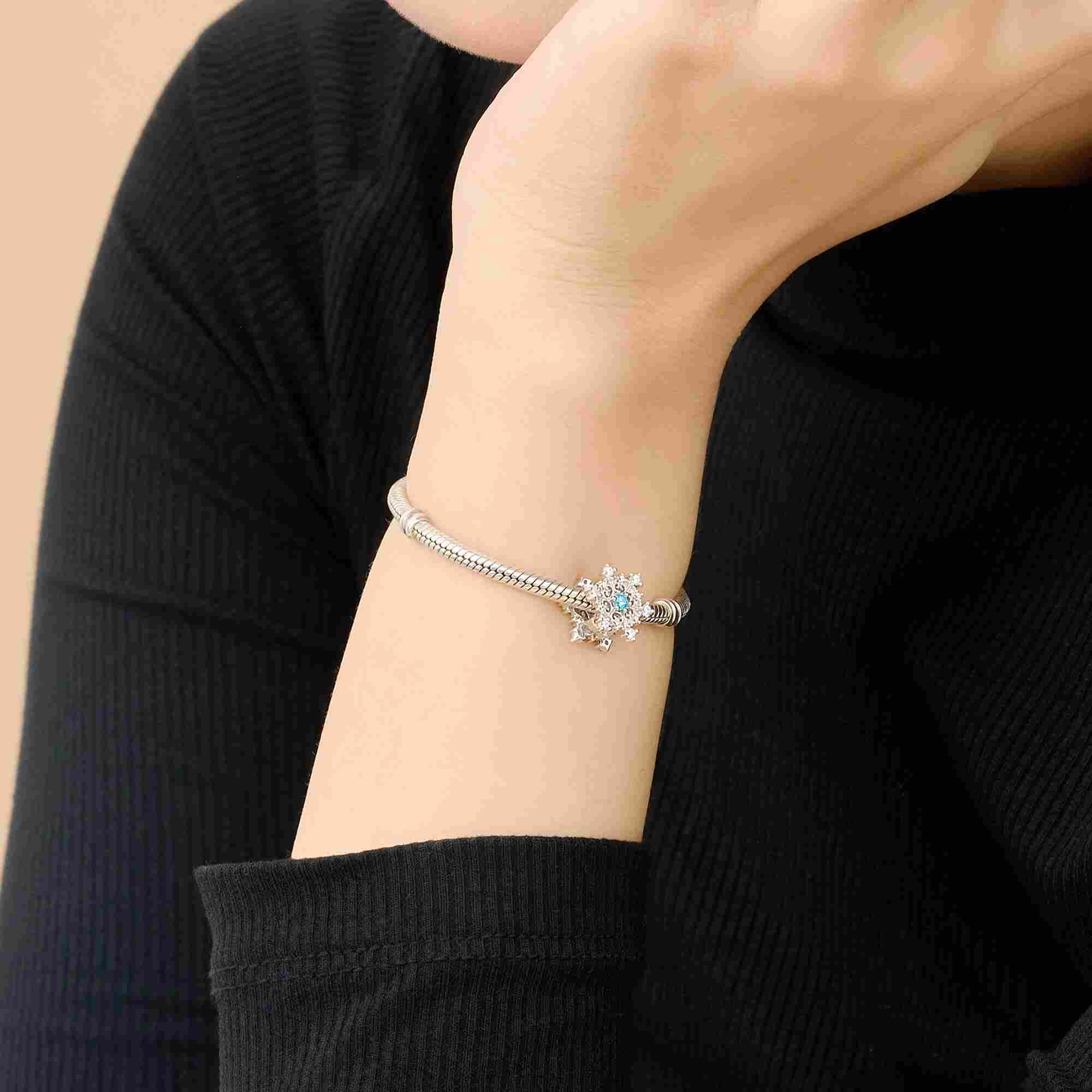 Hạt Charm Bạc PNJ STYLE: Tinh tế trong từng đường nét, đẳng cấp trong từng chi tiết