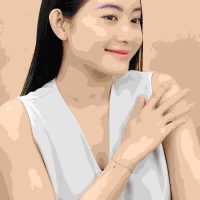 Lắc tay vàng trắng 10K PNJ Berry Boo: Vẻ đẹp vượt thời gian, khẳng định đẳng cấp