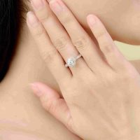 Nhẫn vàng trắng 10K PNJ đá ECZ: Vẻ đẹp tinh tế, bền vững theo thời gian