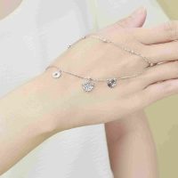 PNJ giới thiệu lắc tay vàng trắng 58,5%: Phong cách và đẳng cấp