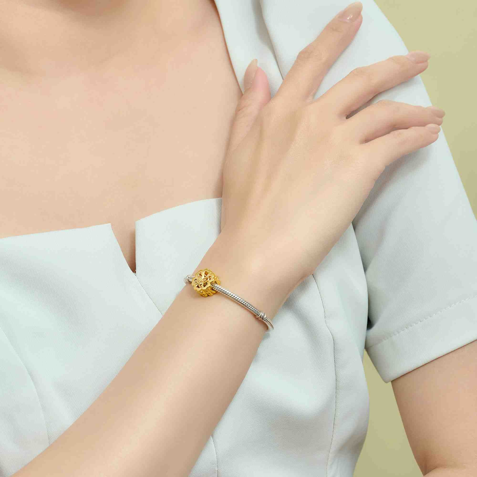 PNJ Turning Gold: Hạt Charm vàng 99% - Nâng tầm giá trị bản thân, khẳng định đẳng cấp