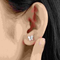 PNJSilver: Bông tai bạc đính đá, khẳng định thương hiệu uy tín